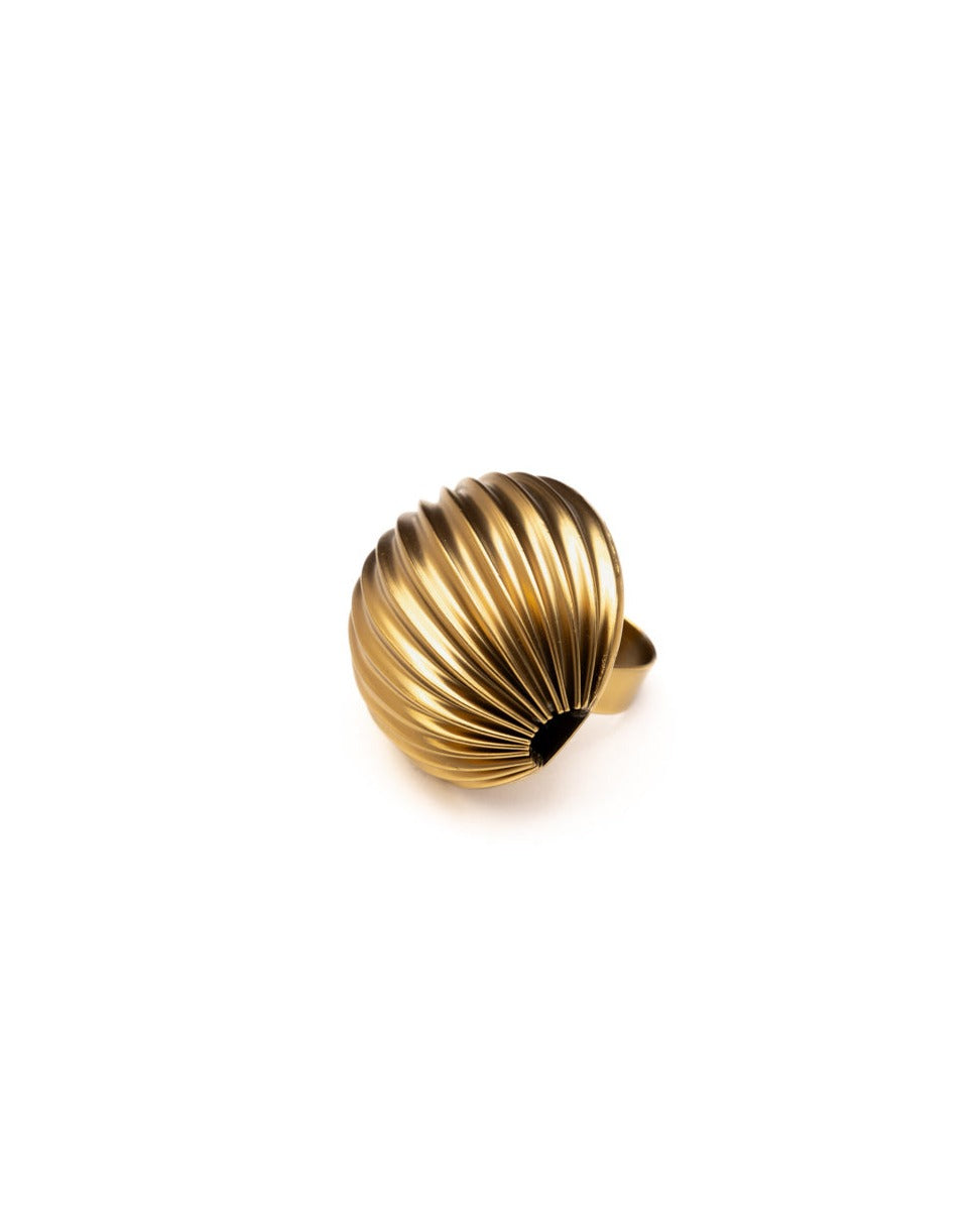 Maxima Ring In Gold Graphite