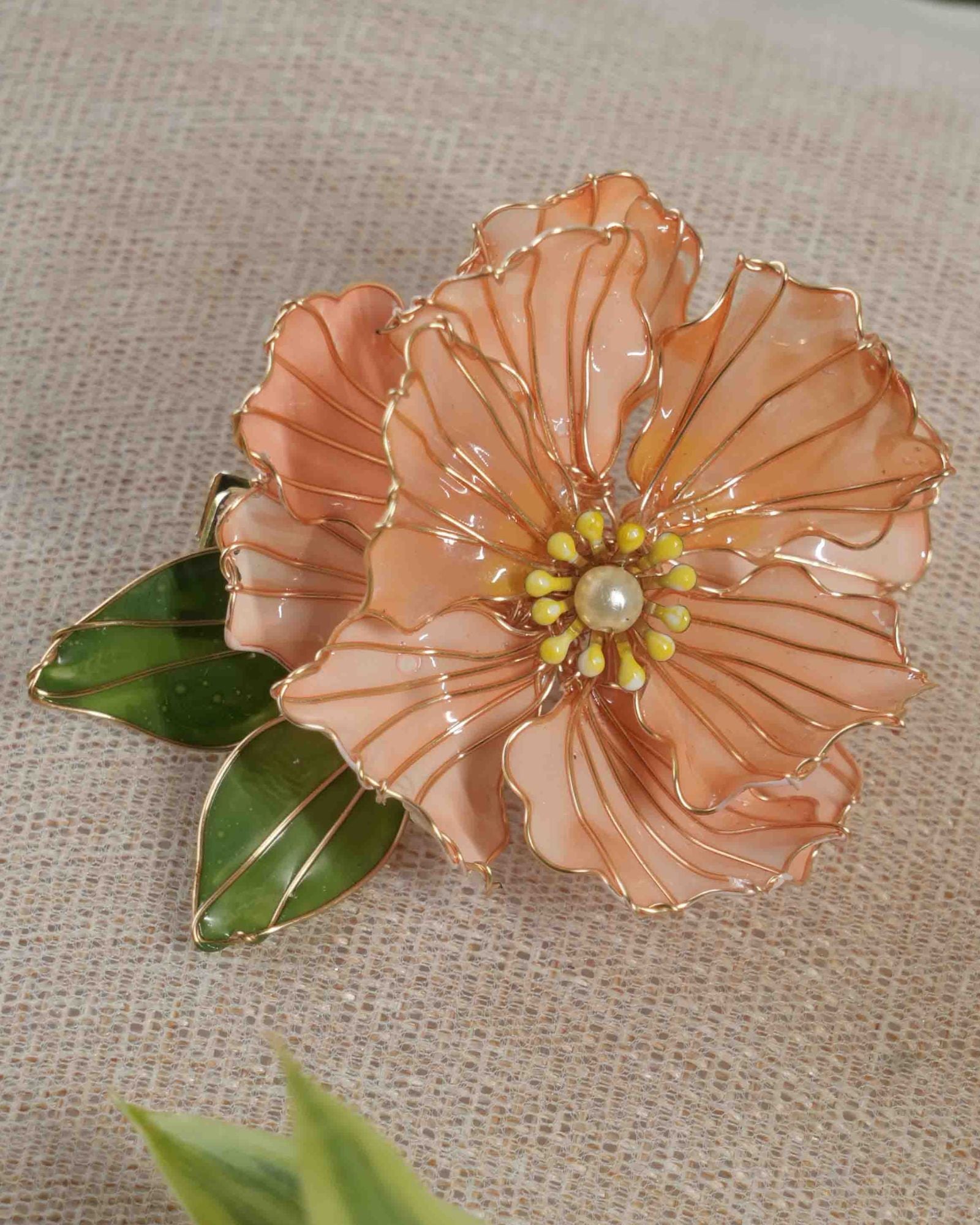 Angelica Hairpin