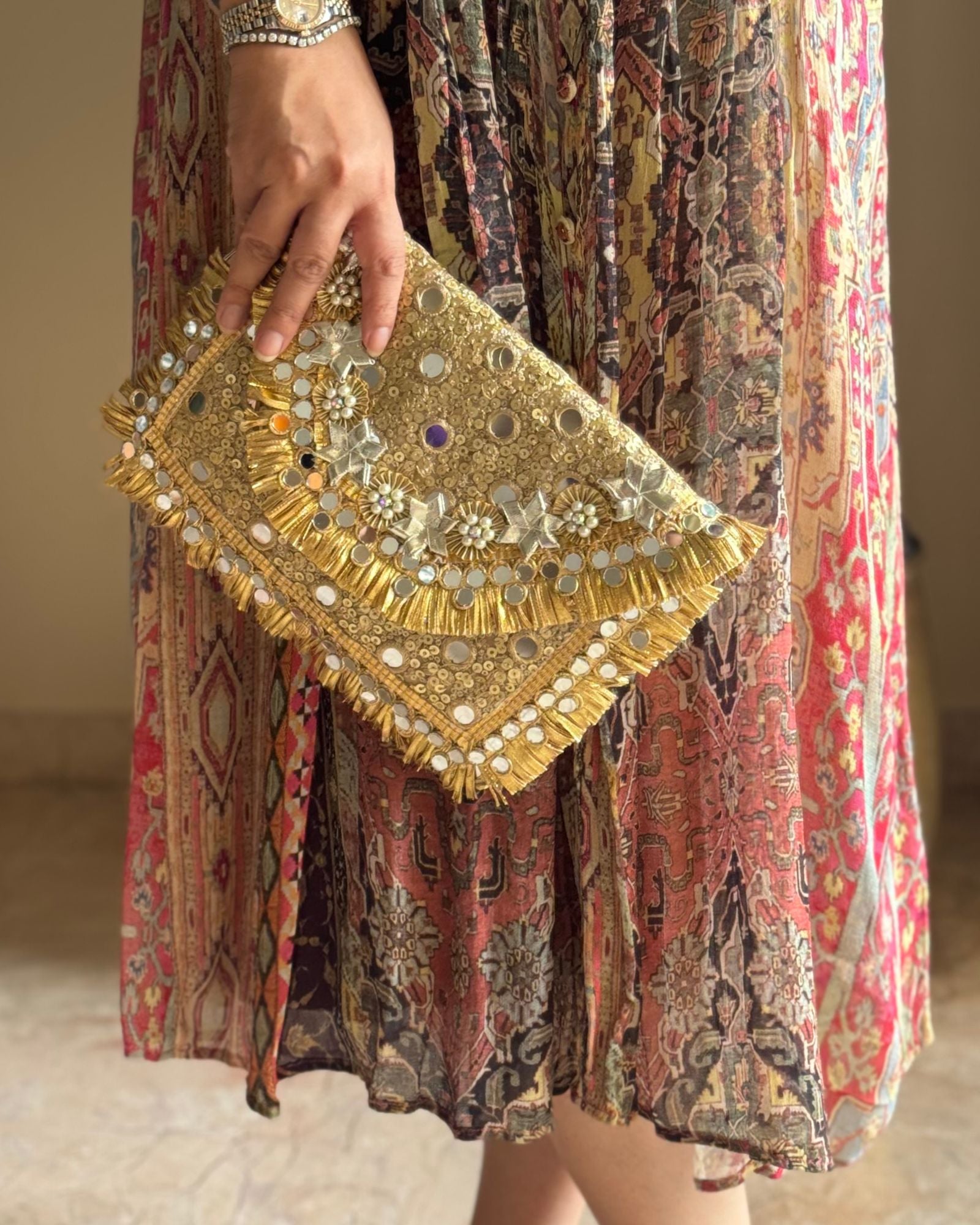 GOLD MIRROR CLUTCH