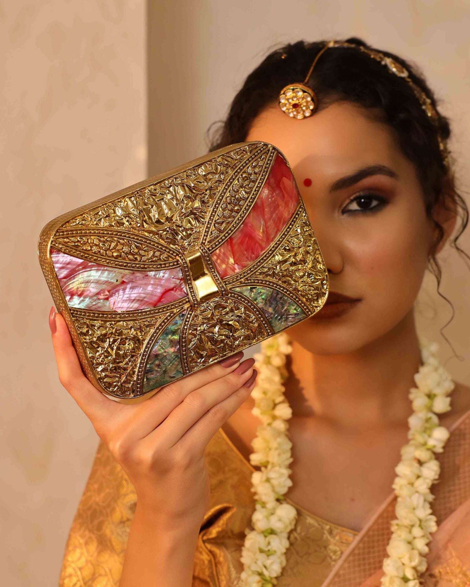 Naina Mother of Pearl Clutch