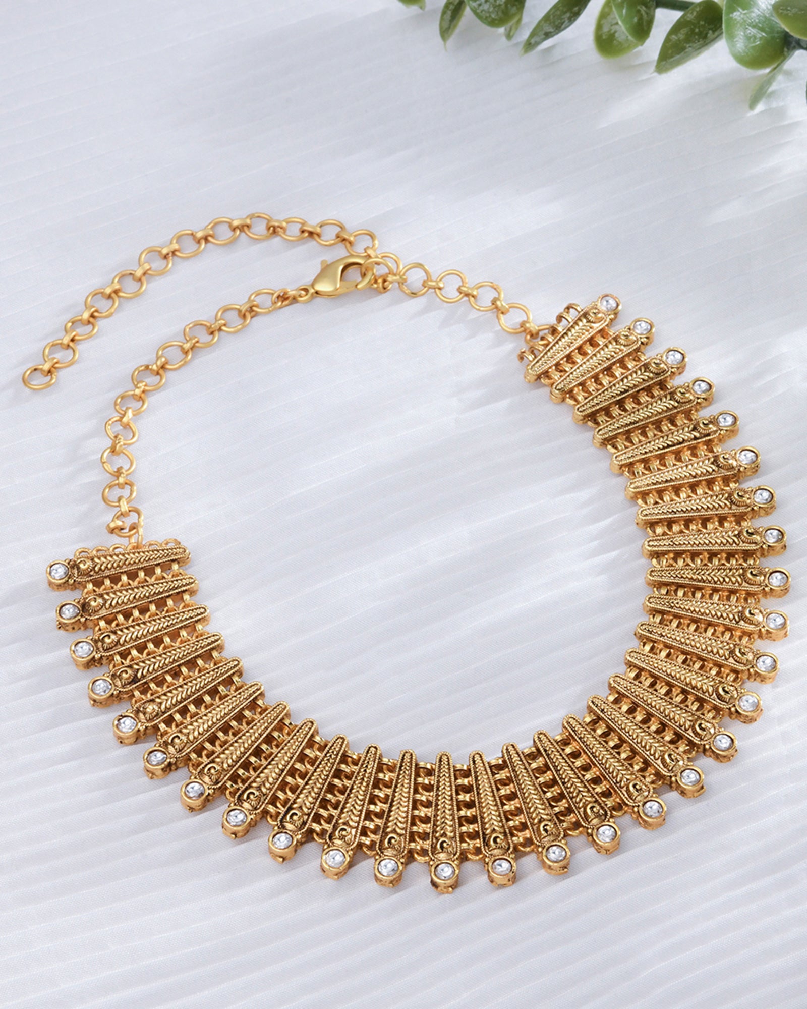 Golden Spread Necklaces