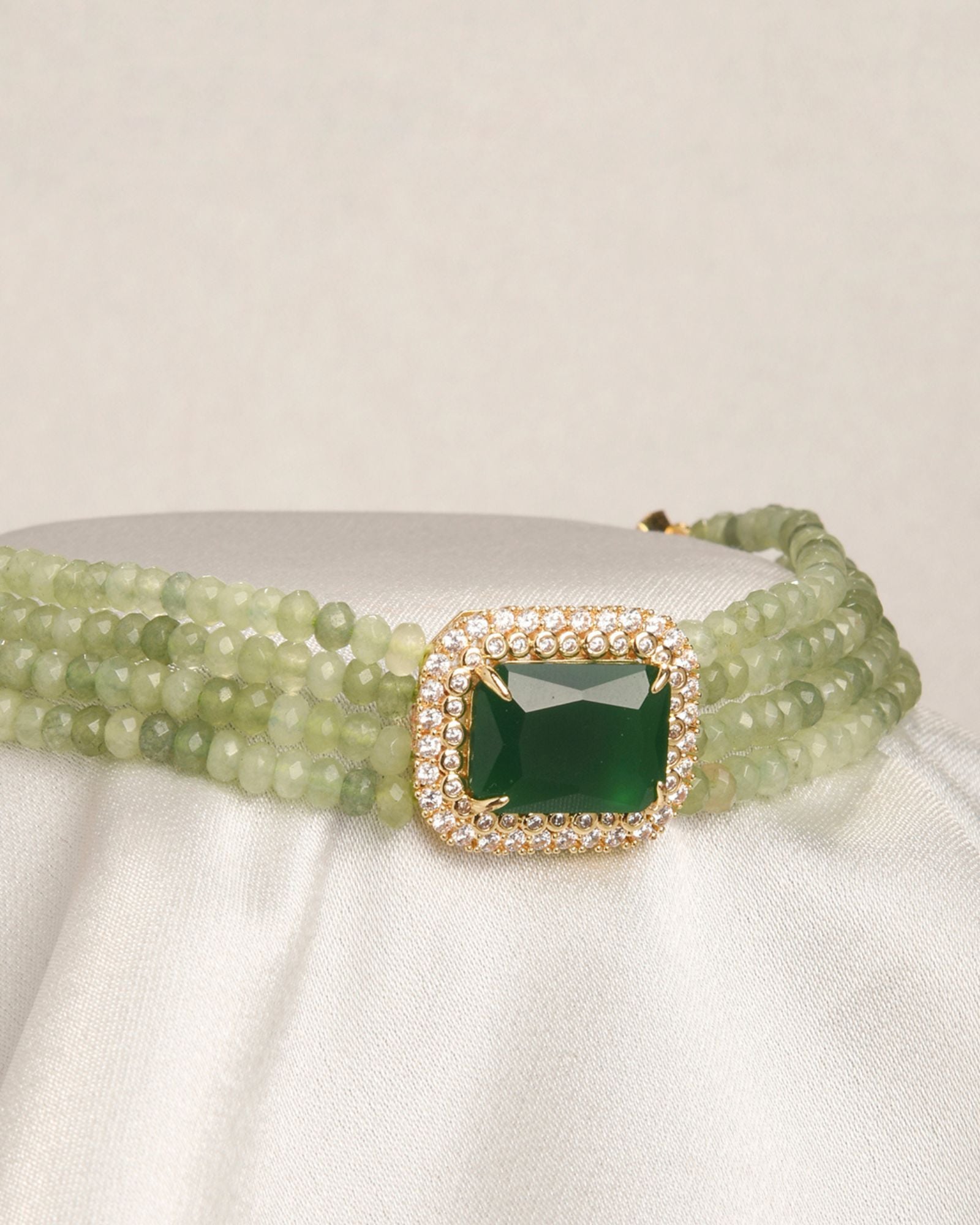 Elegant Green Choker