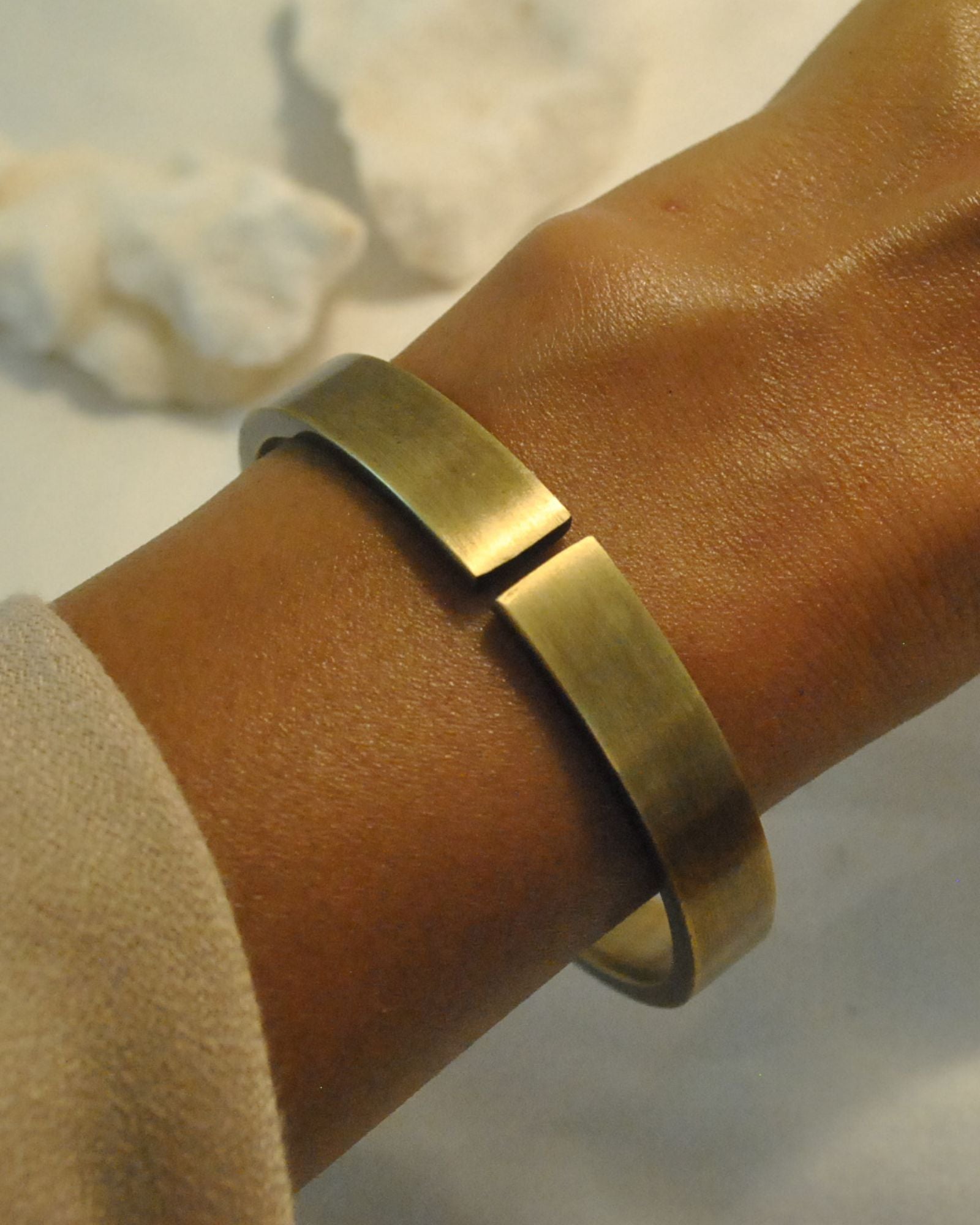 FLAT BANGLE