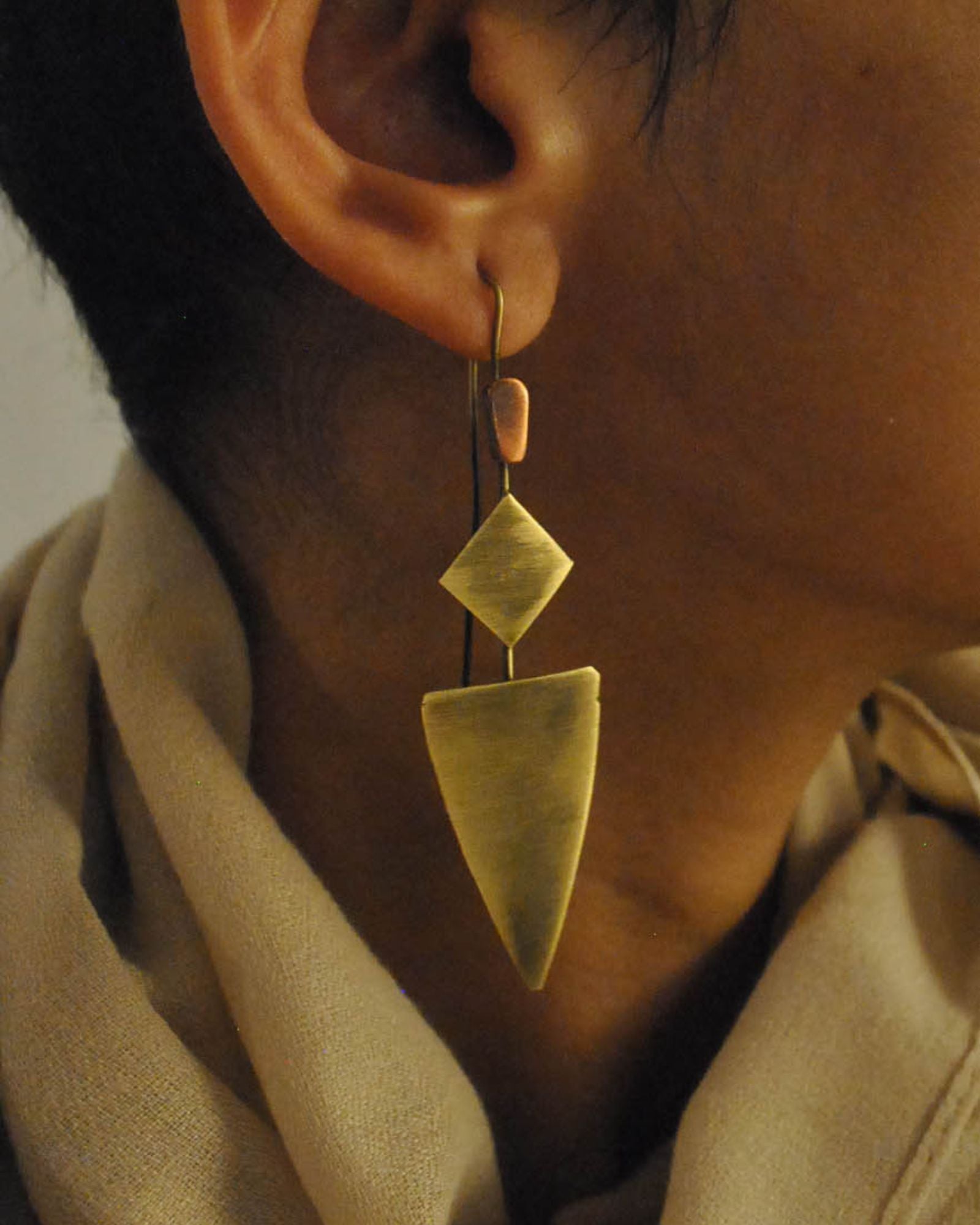 BIBER-LOOP EARRINGS