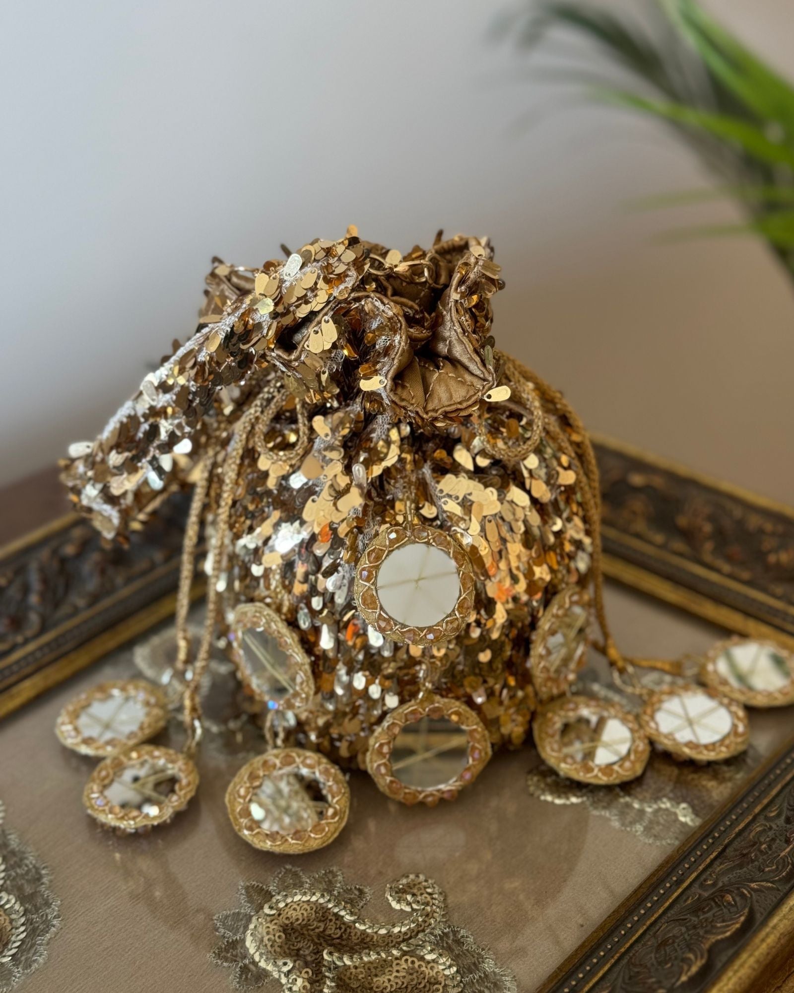 GOLD SEQUINNED MIRROR POTLI