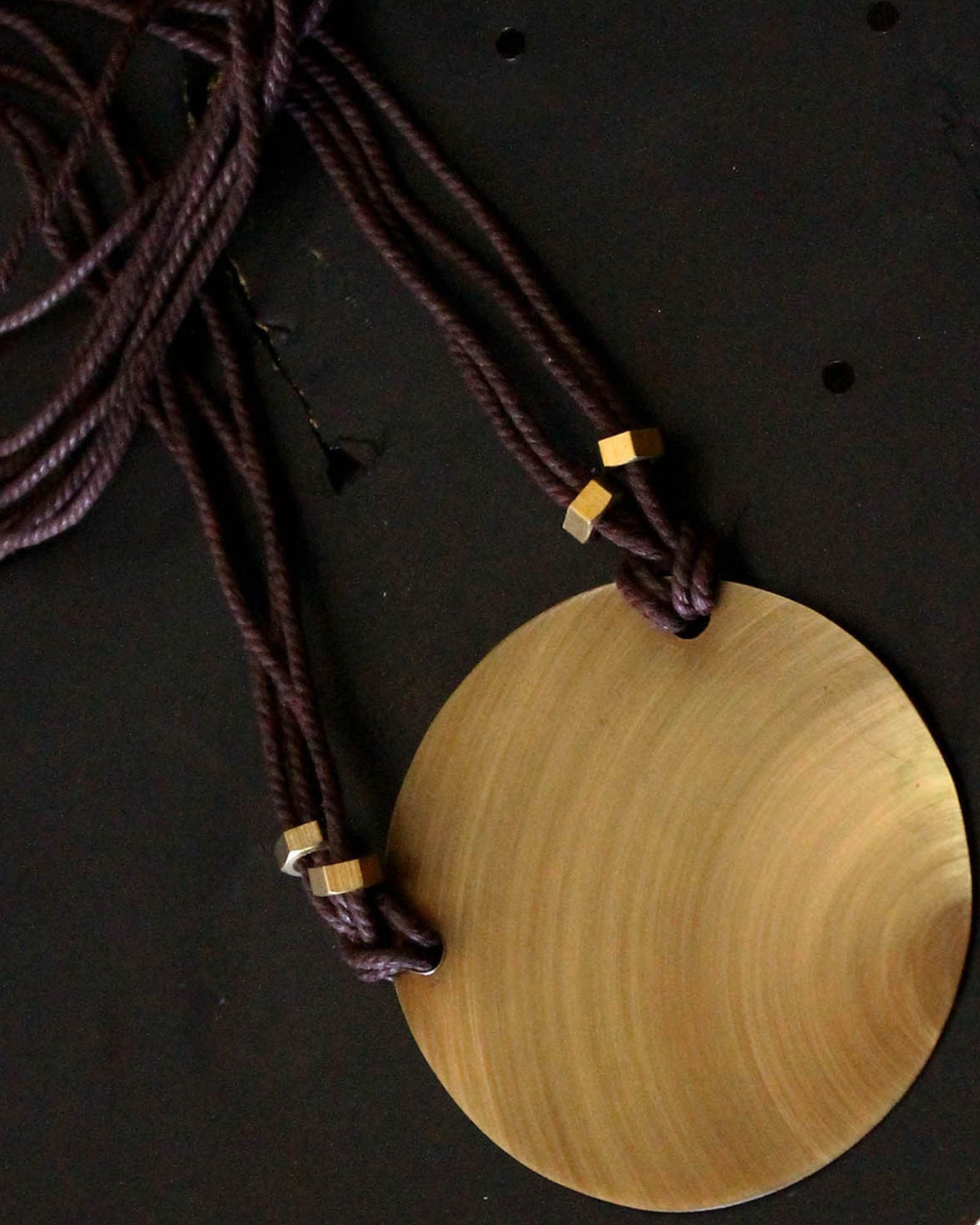 BRASS CIRCLE NECKPIECE