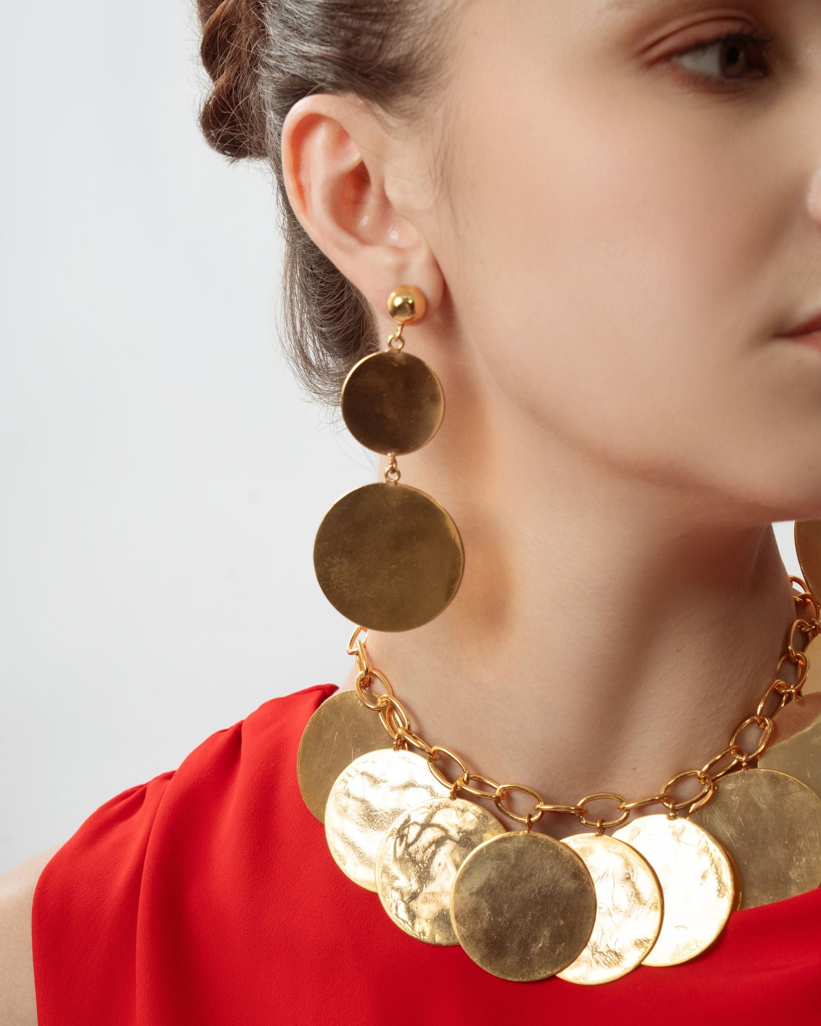 coin necklace - gold tone