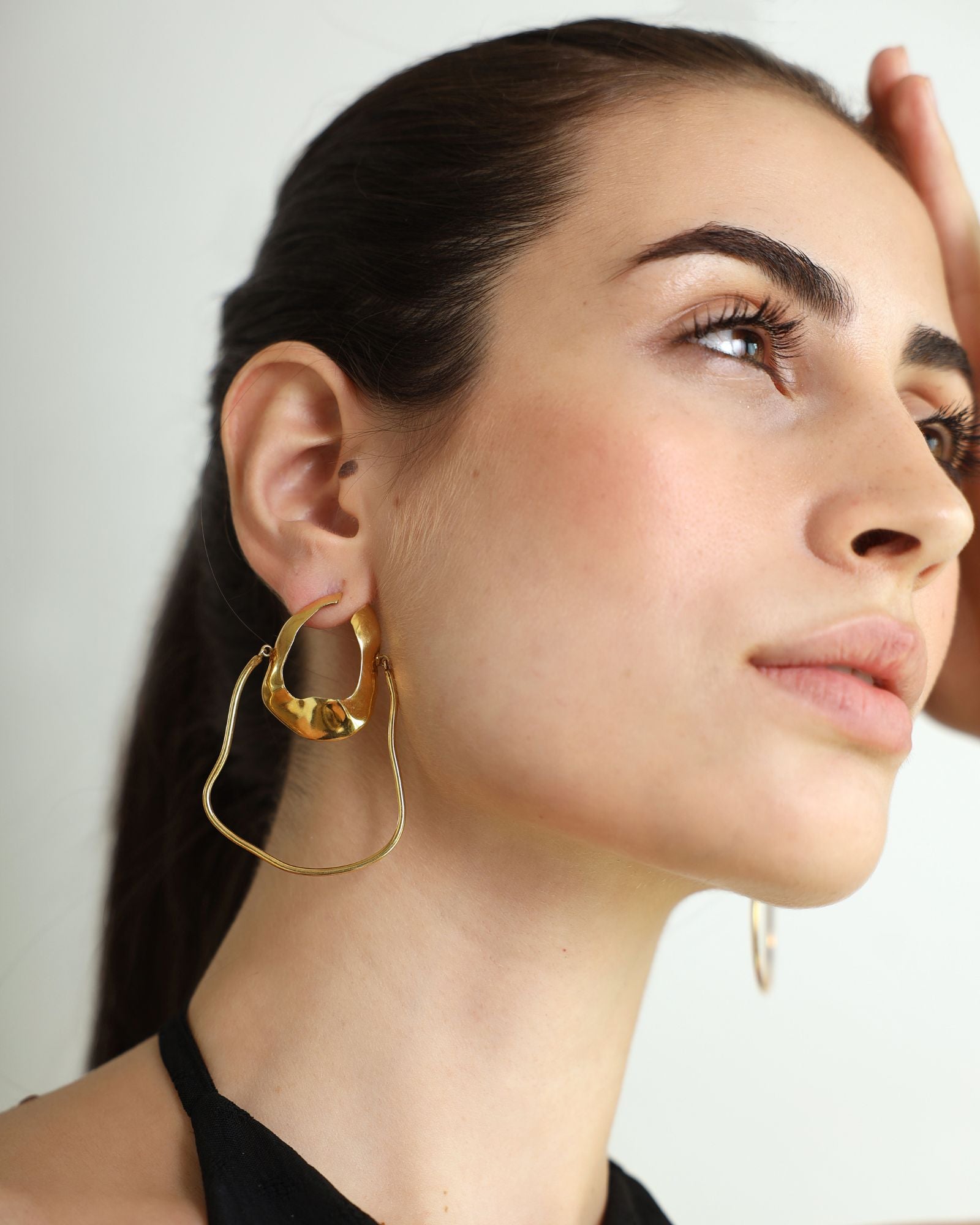 Serene Hoops