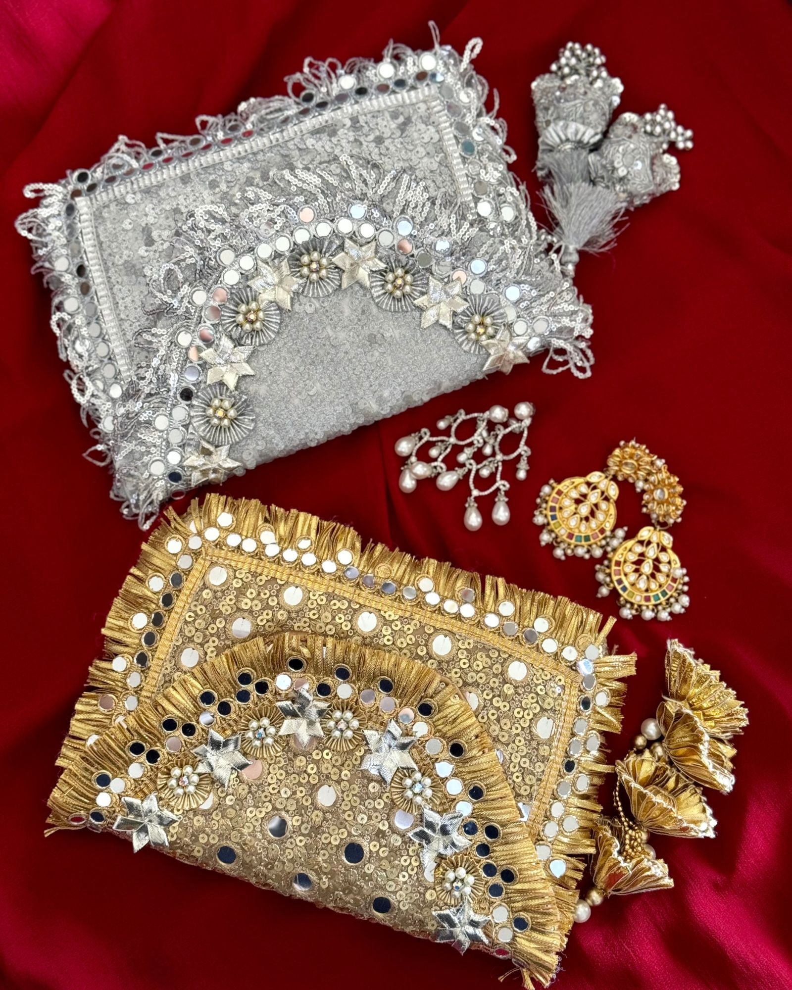 SILVER MIRROR CLUTCH