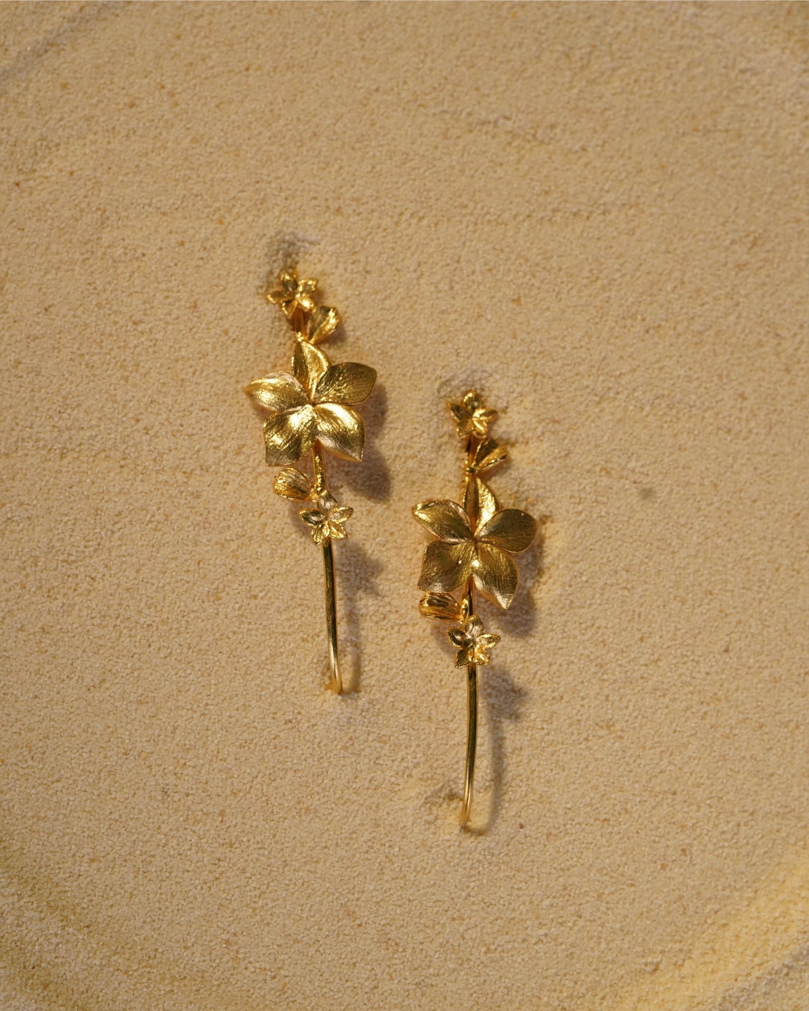 Roseate Earpin