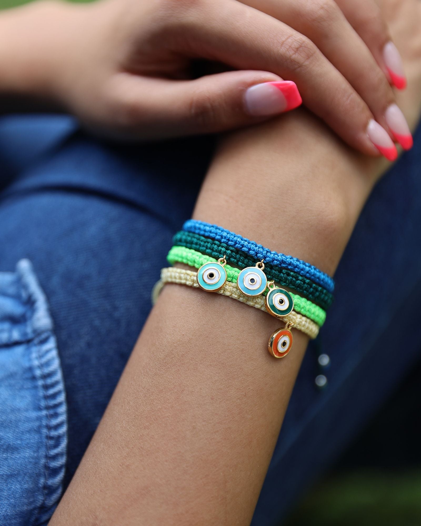 Yara Evil Eye Thread Bracelet