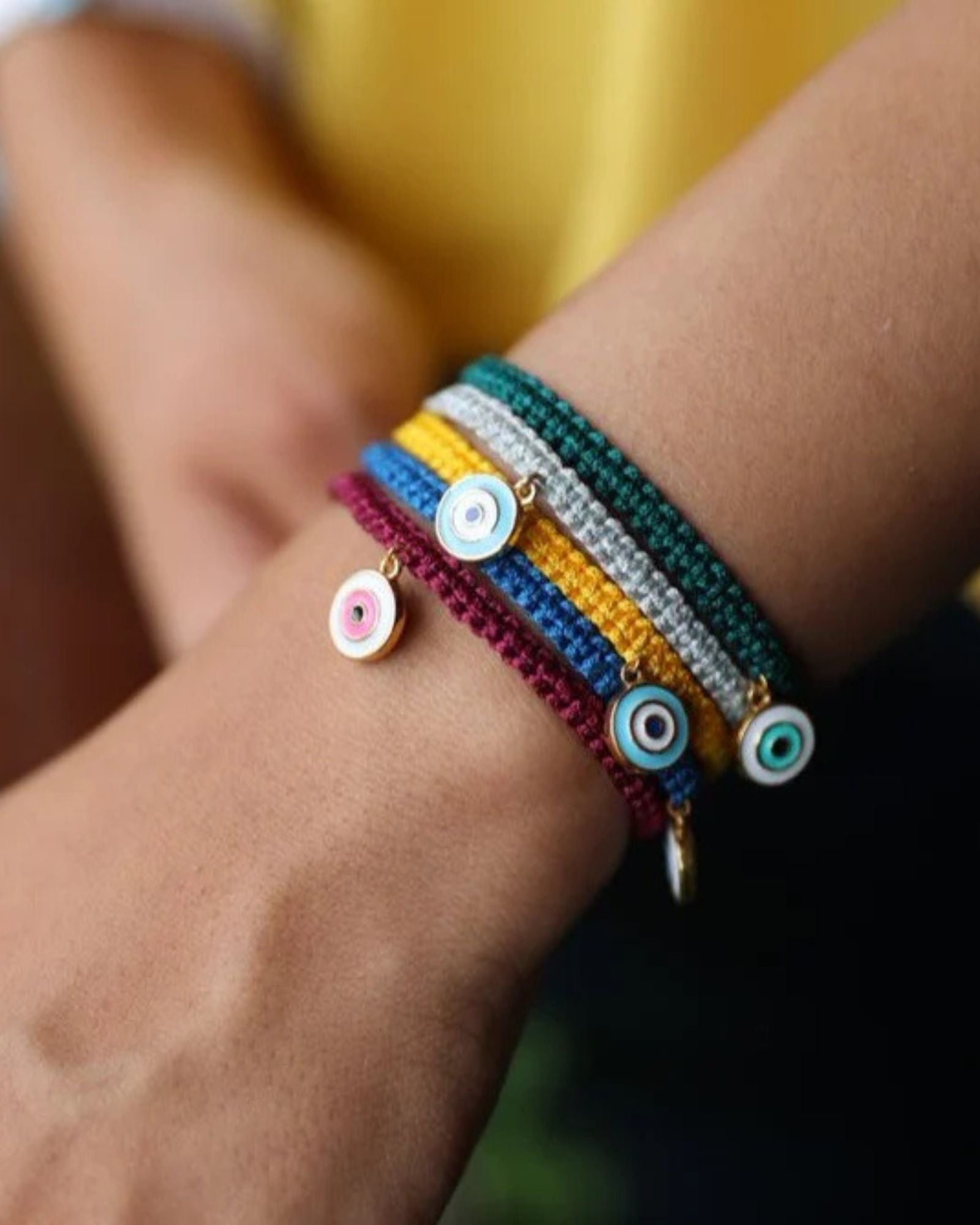 Yara Evil Eye Thread Bracelet