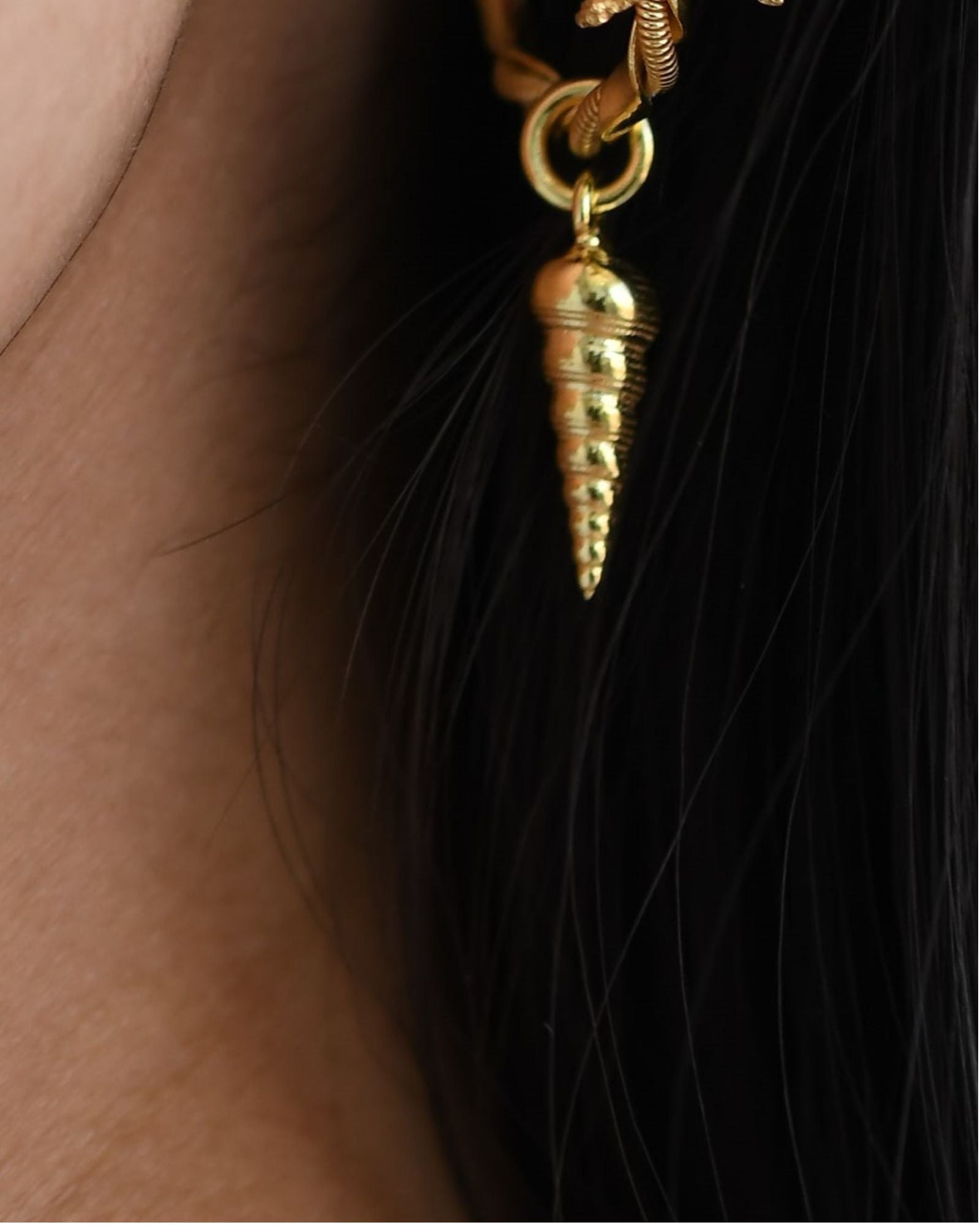 Unicorn Horn Shell Earrings