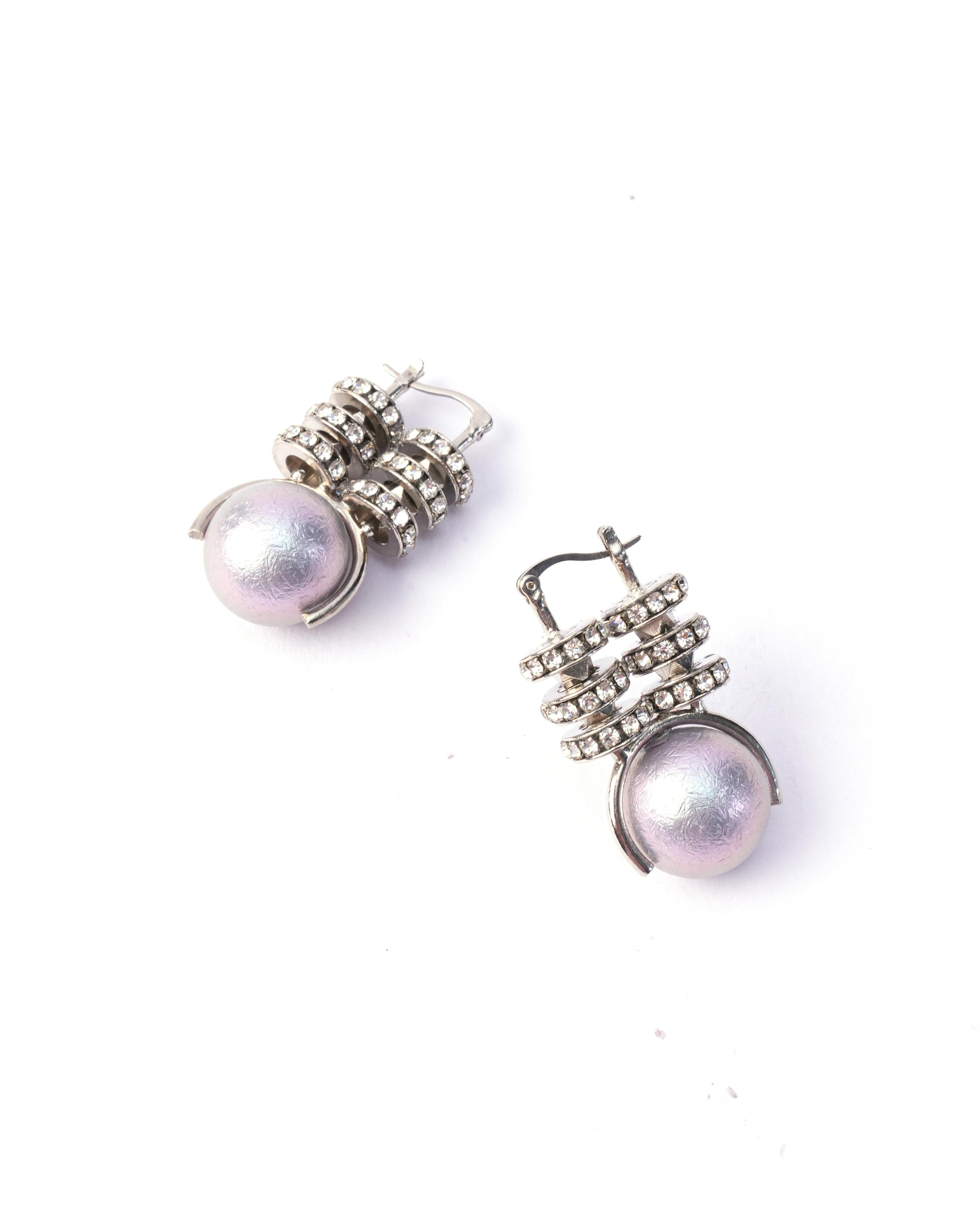 Nova Pearl Earrings In Silver