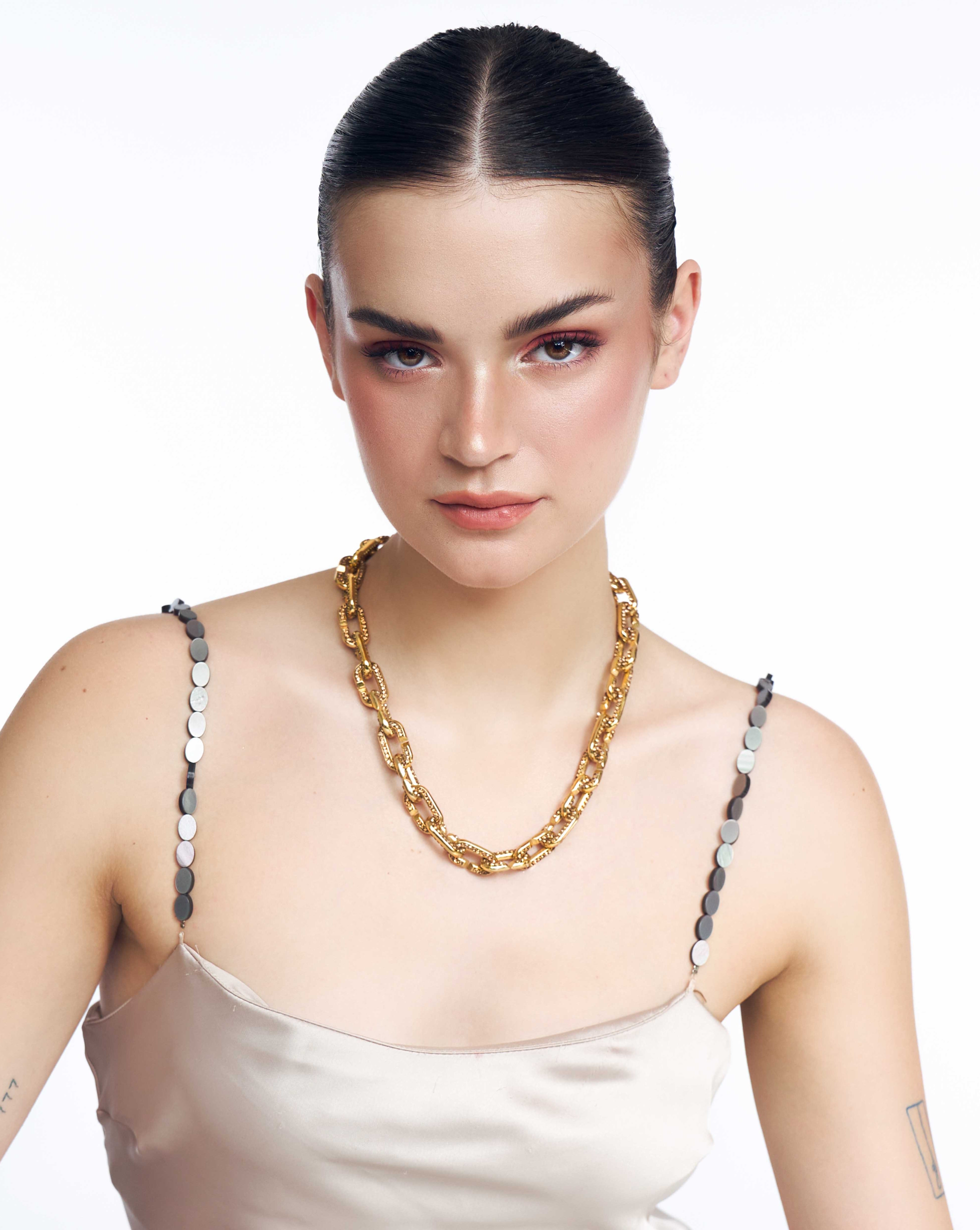 Stellar Link Necklace In Champagne Gold