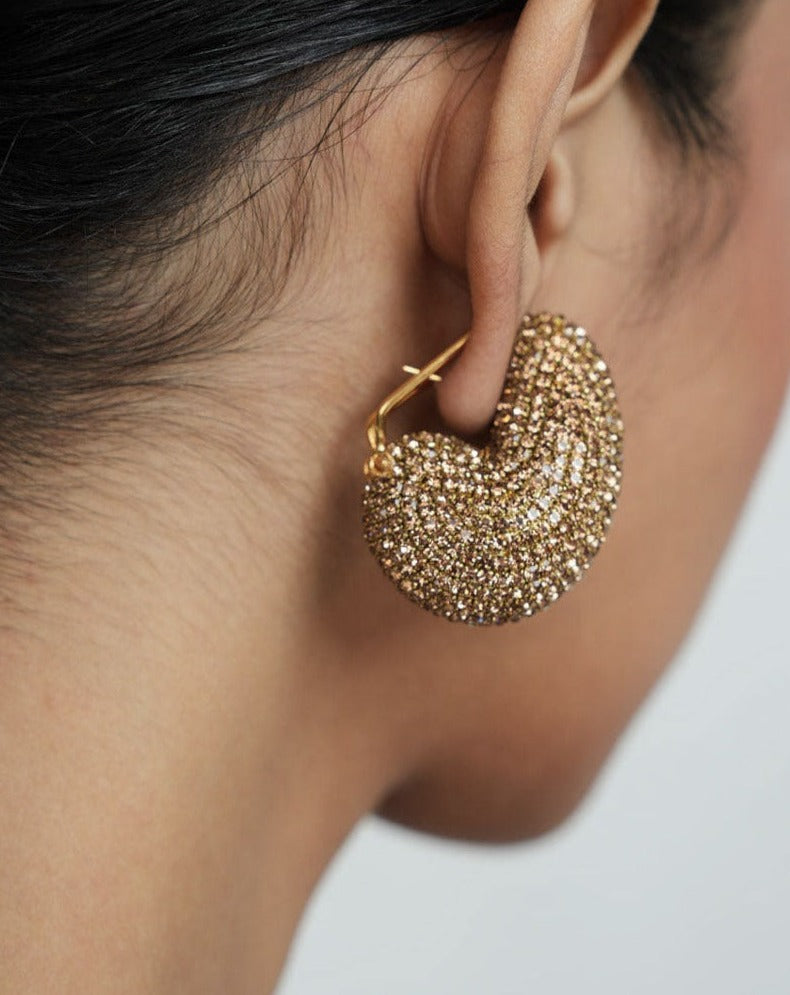 Kaju Earrings In Champagne Gold