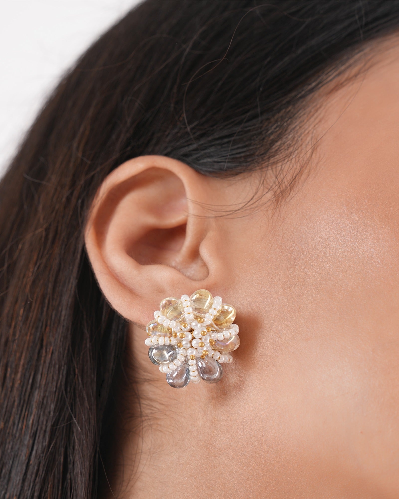 Lumiere Studs