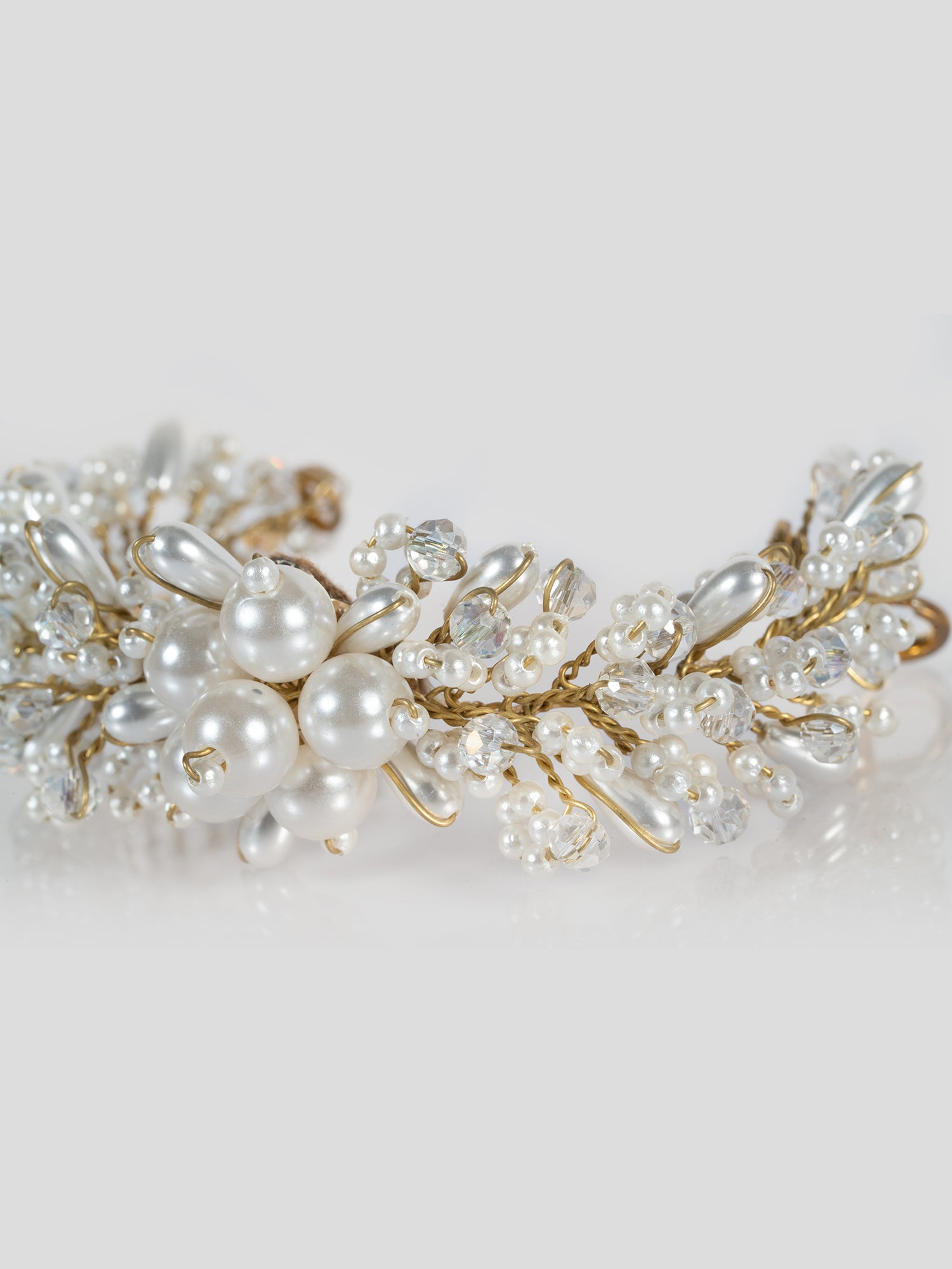 Peony Bloom White Bracelet