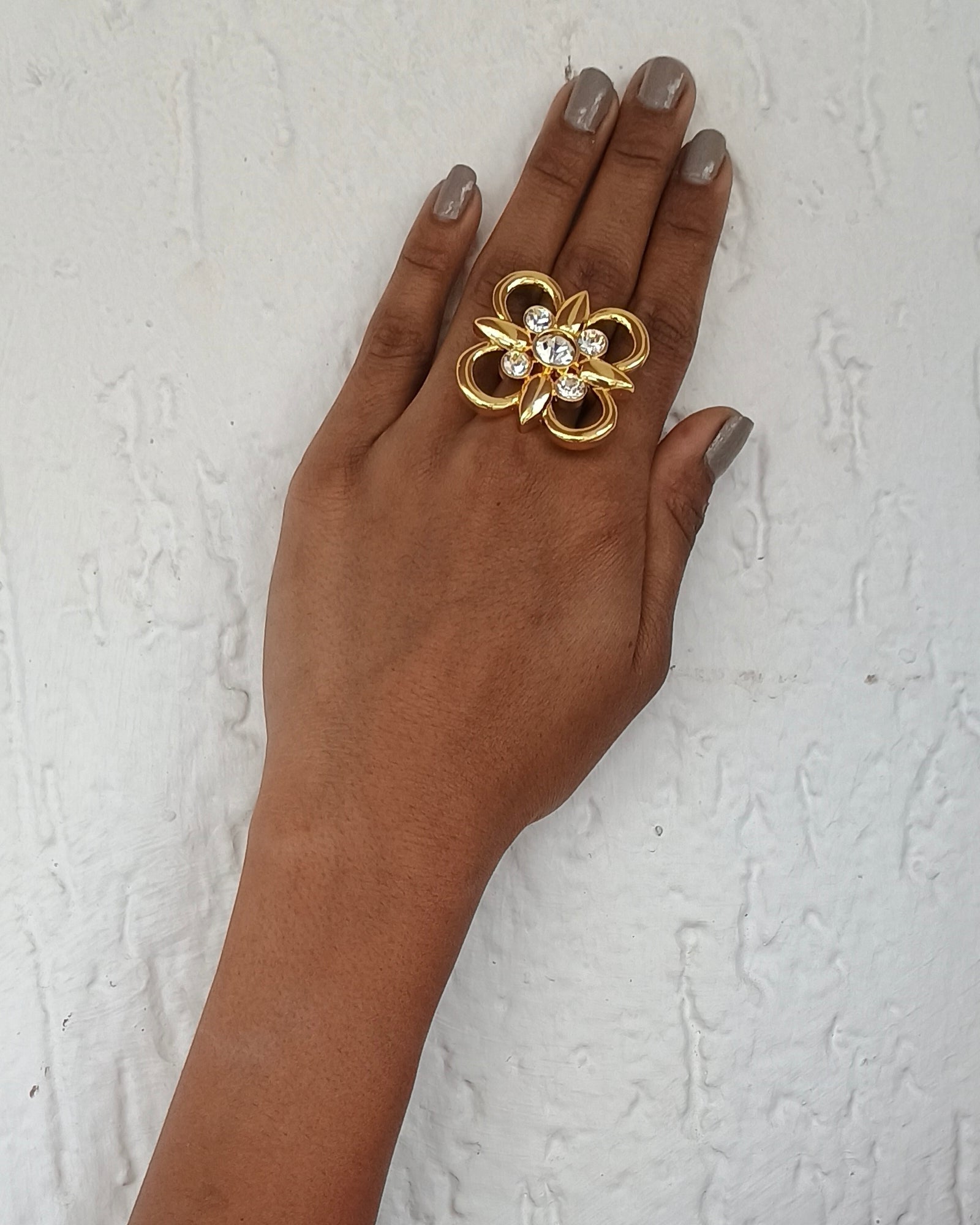 Casha Ring