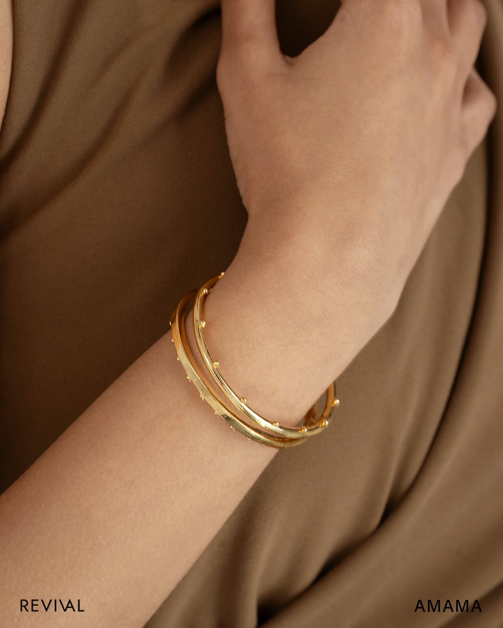 Radiant Curve Bracelet