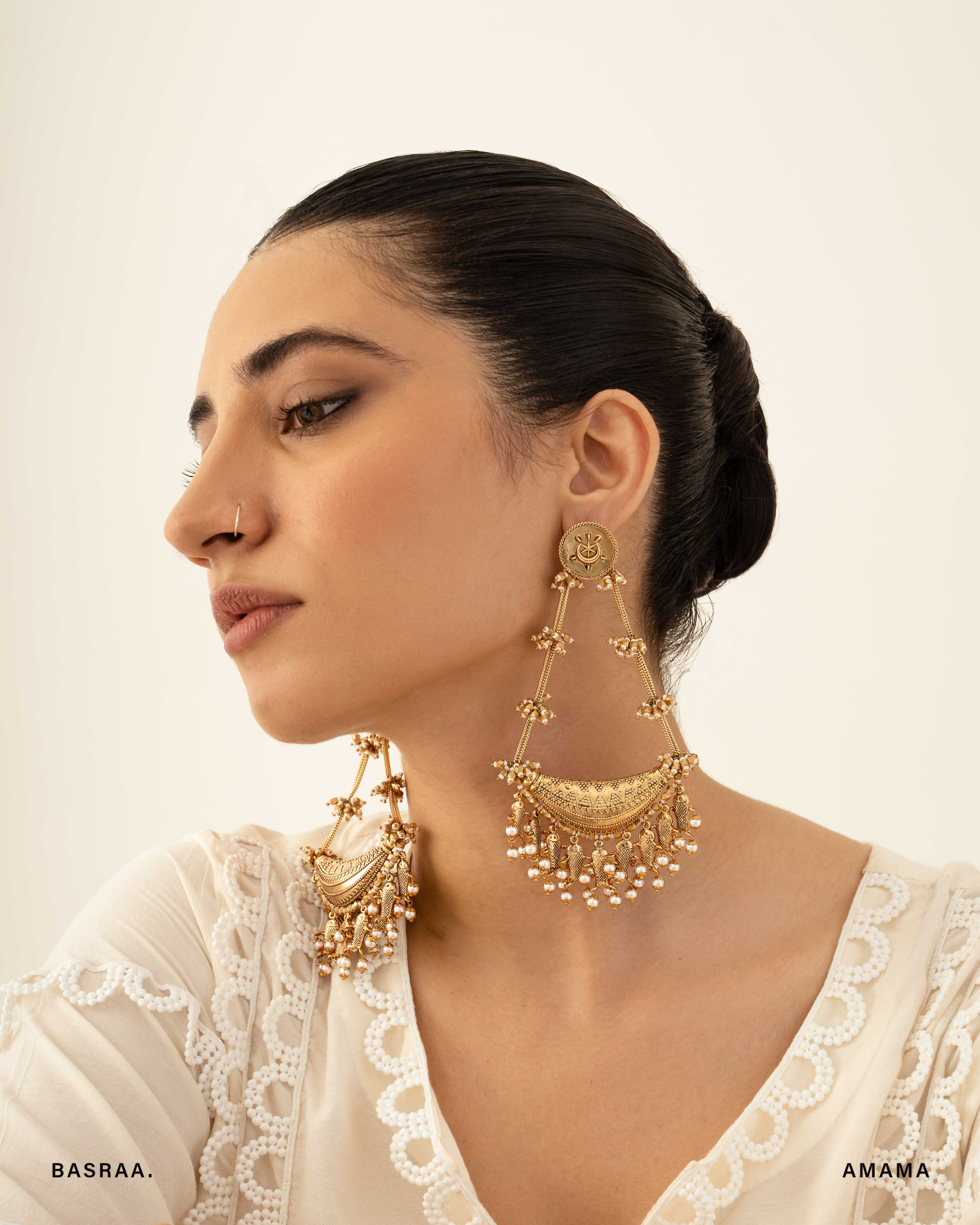 Chand Shikara Earrings