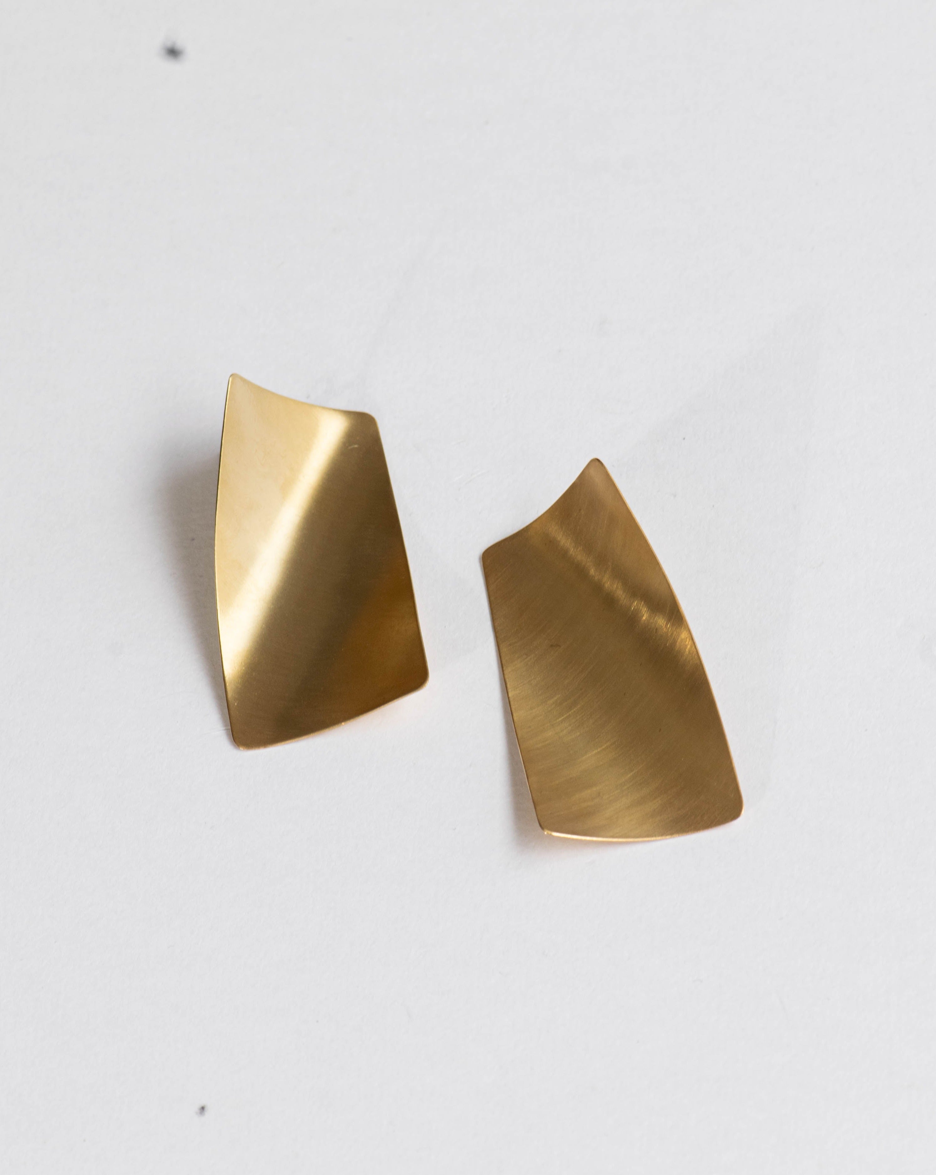 Gold Olio Earrings