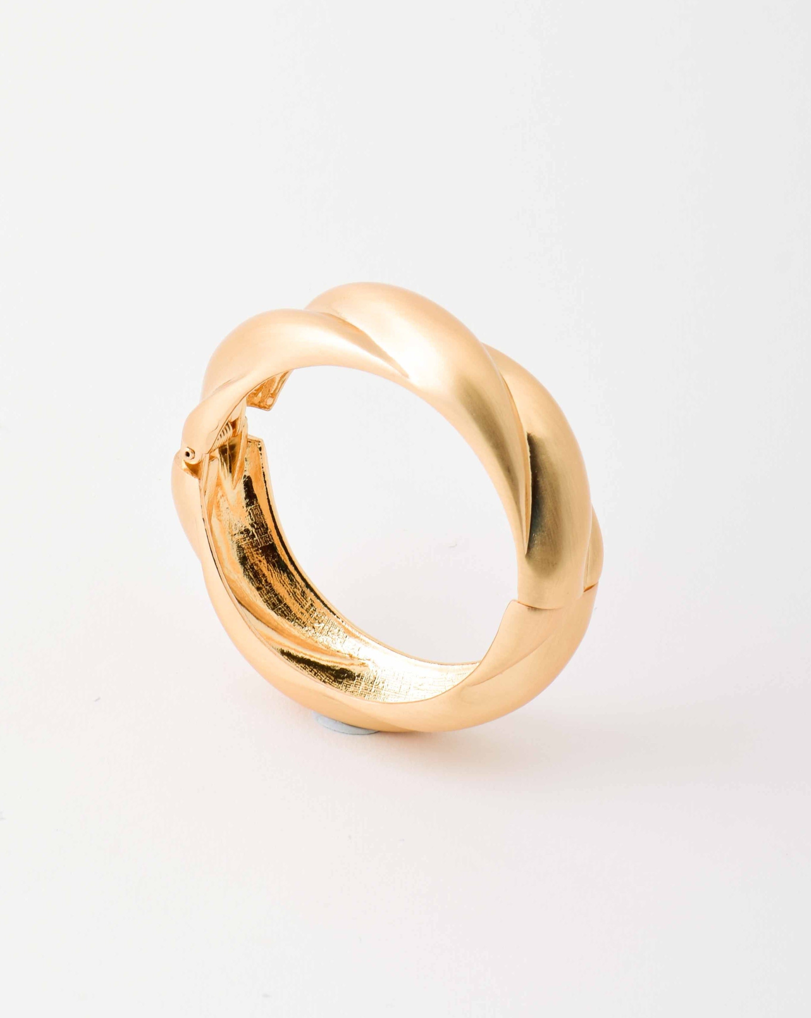 Iceing Bangle Single Piece-Gold