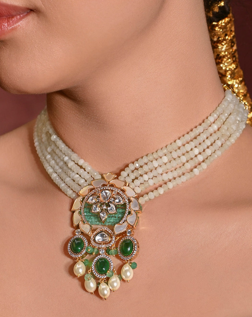 Glorious Necklace With Earrings