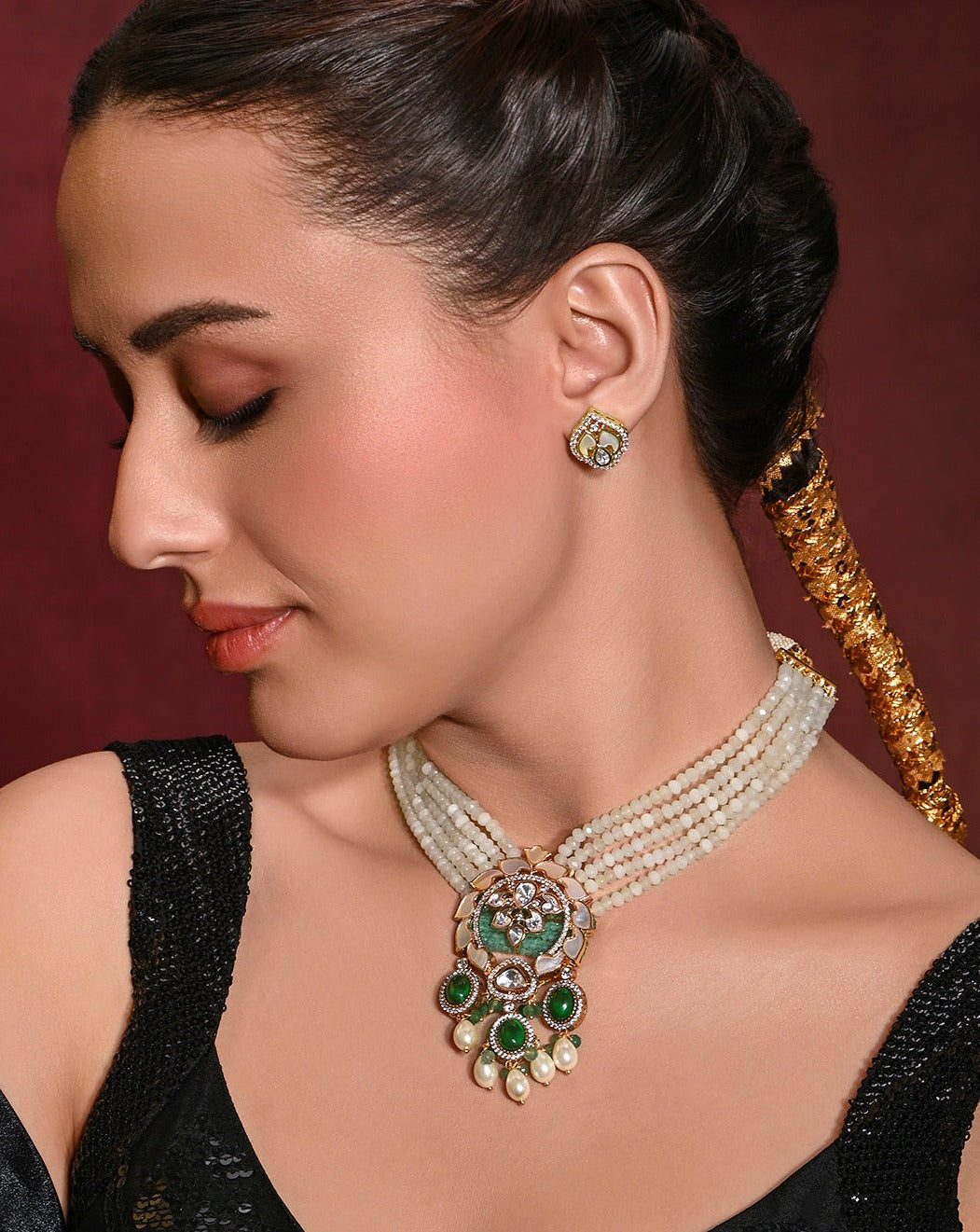 Glorious Necklace With Earrings