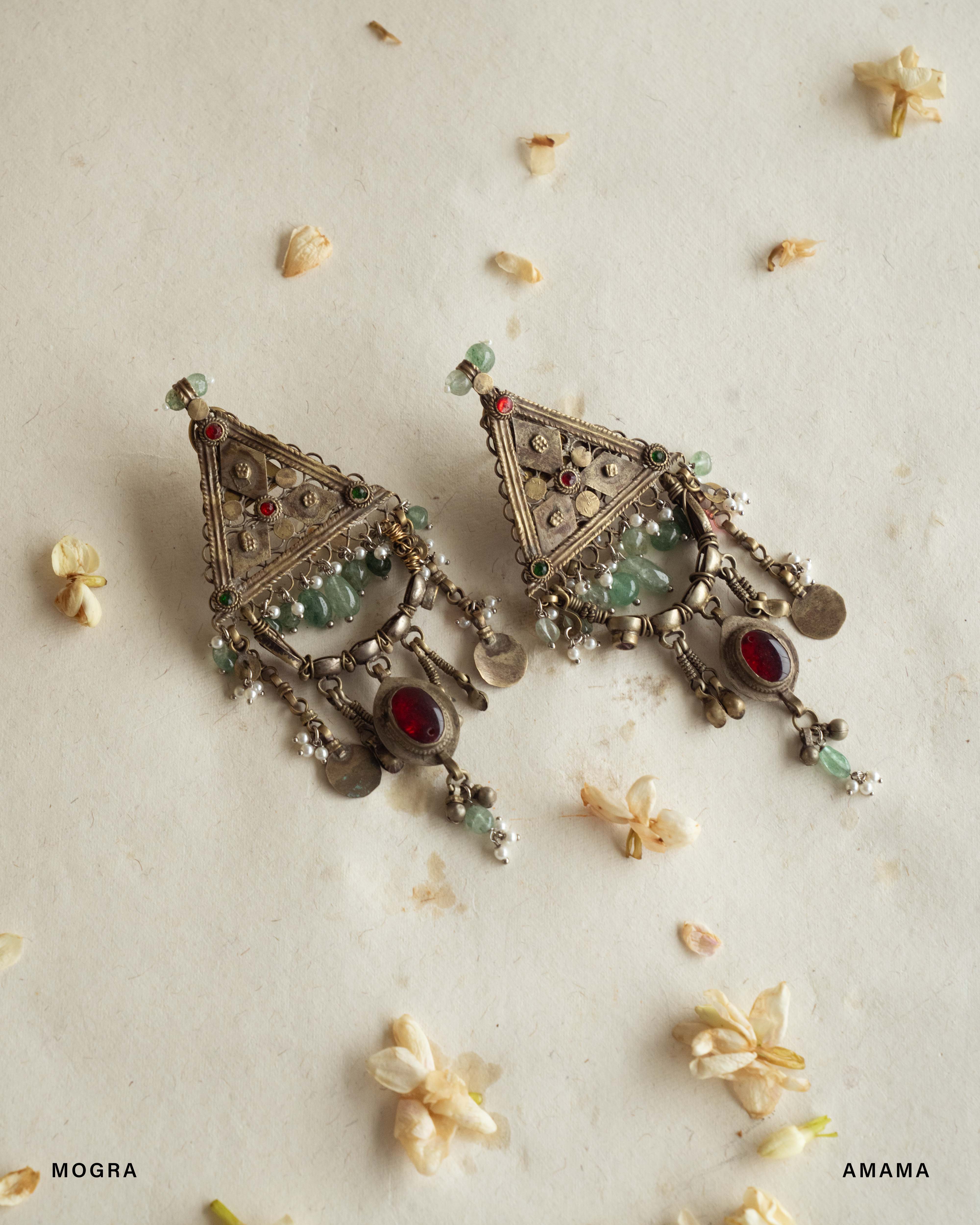 Khwaabgah Earrings