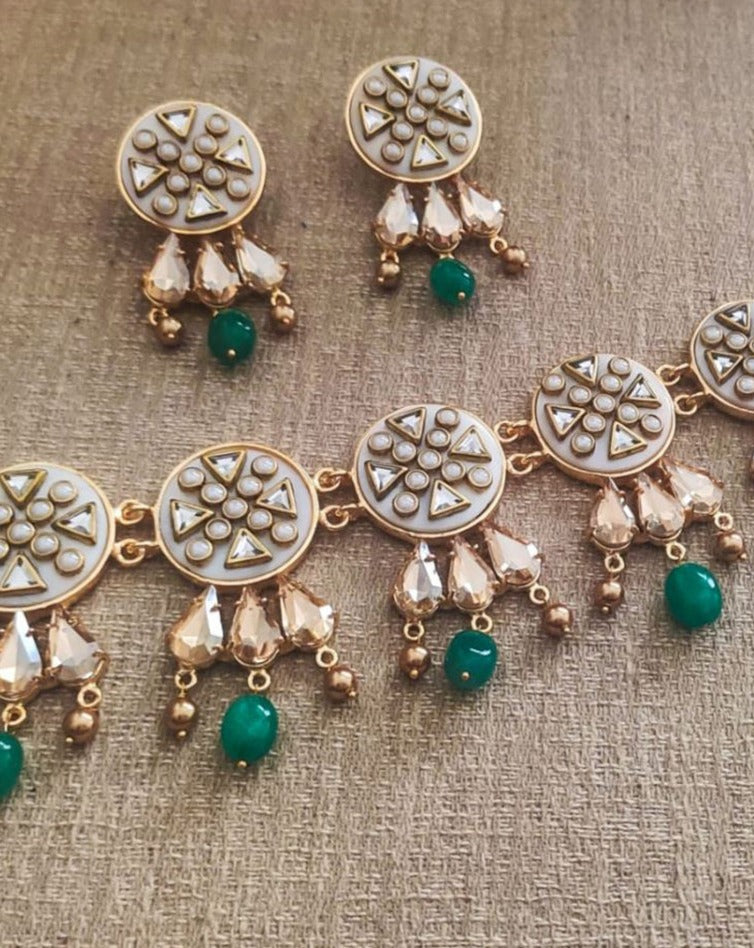 Ruheen Emerald Set