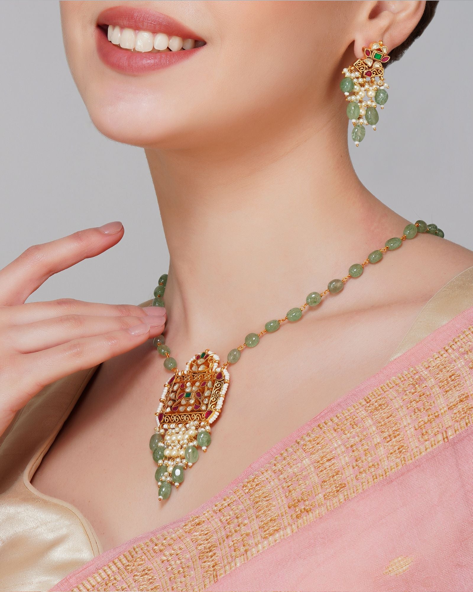 Mint Pearls Pachi Kundan Choker