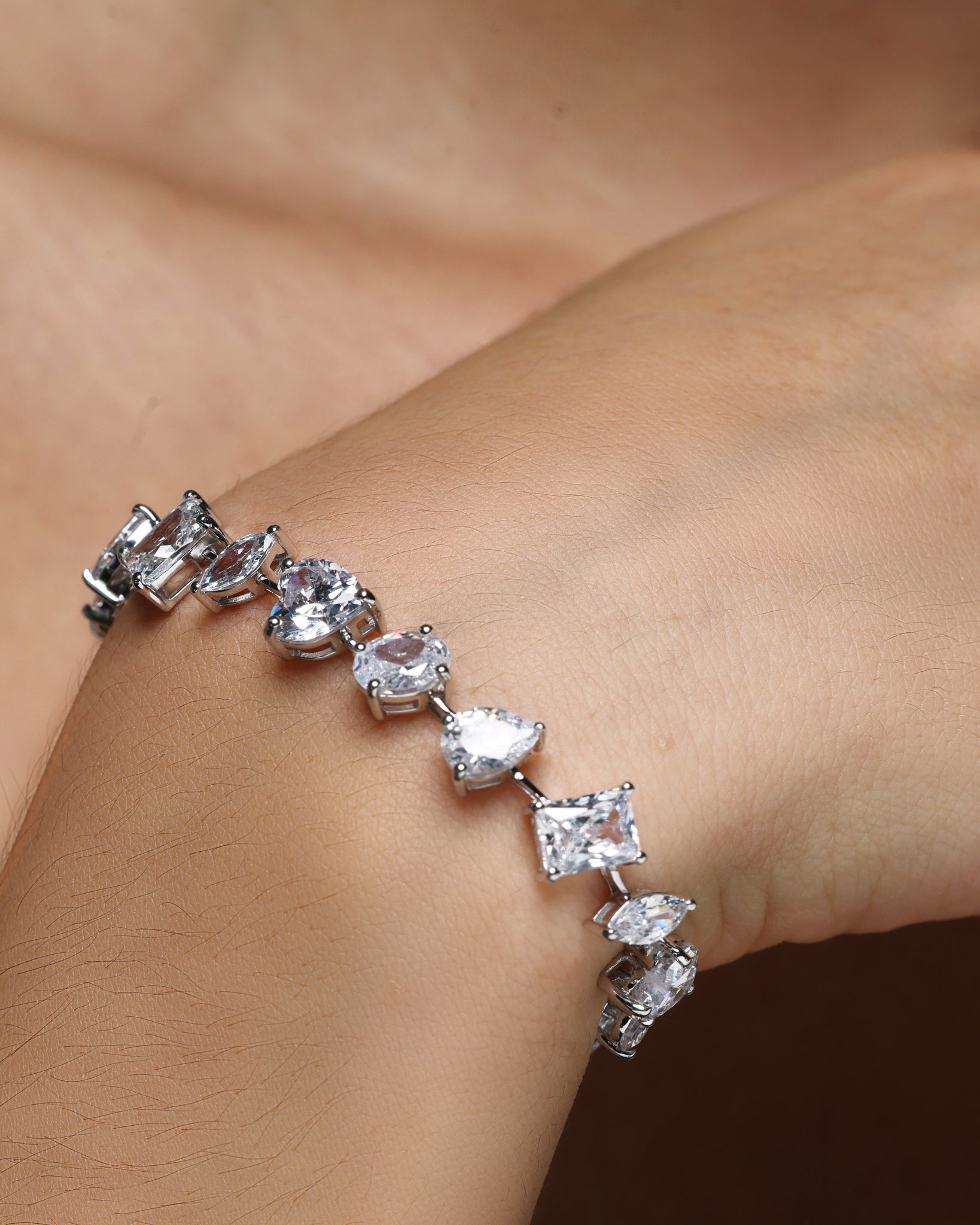 Dusk Dew Diamond Mystique Bracelet